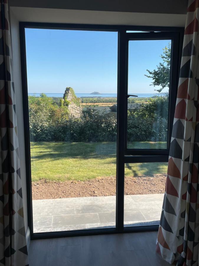 Garryvoe - Ballycotton Bay & Island View Екстериор снимка